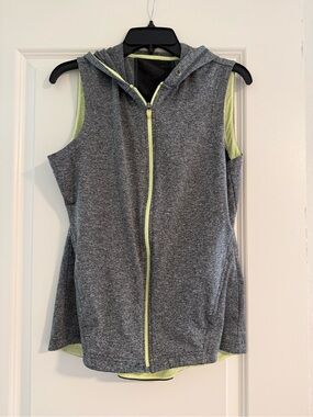 Sleeveless Hooded Zip Vest - Gray with Lime Trim